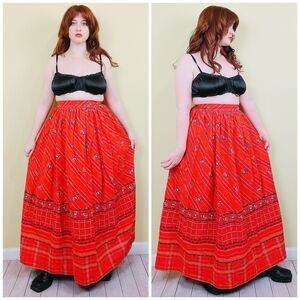 1970s Vintage Cotton High Waisted Floral Maxi Skirt / 70s / Rainbow Grid Small